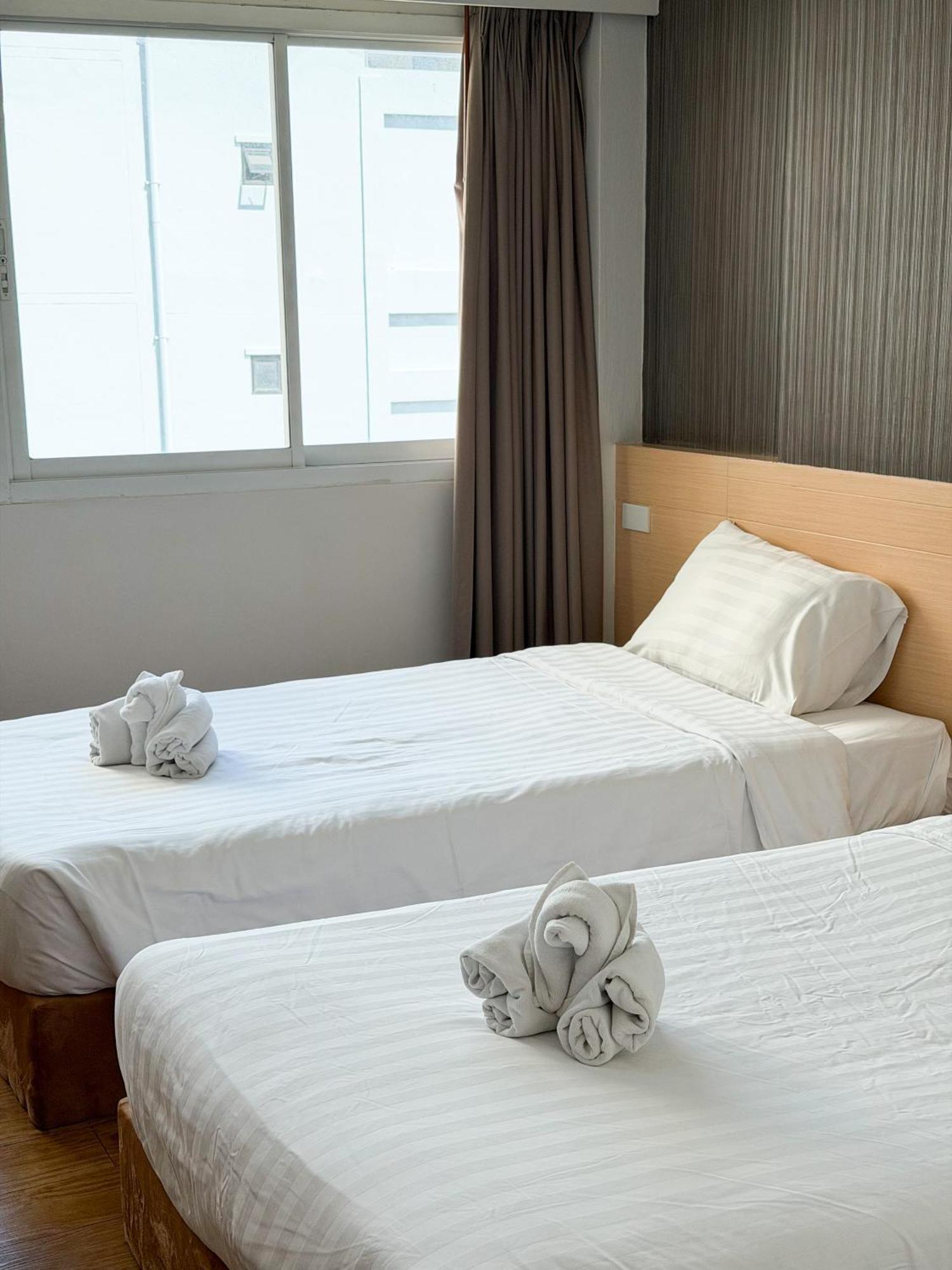 Superior Twin Room City View