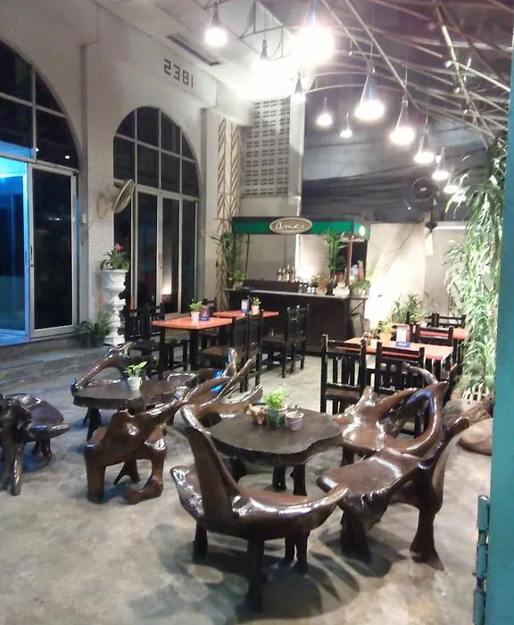 The Grand Palace Hotel-1