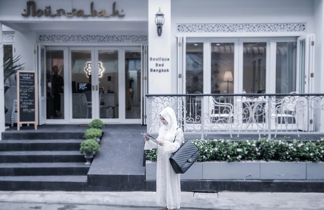 Noursabah Boutique Bed Bangkok-1