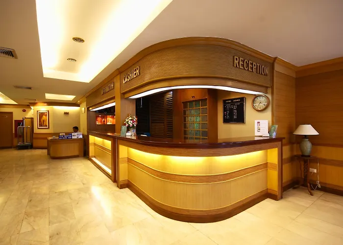 Wall Street Inn, Bangkok