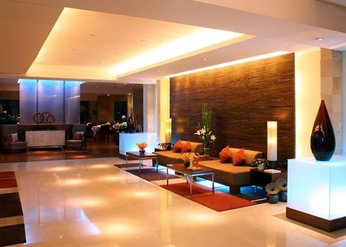 Self catering: St. James Hotel