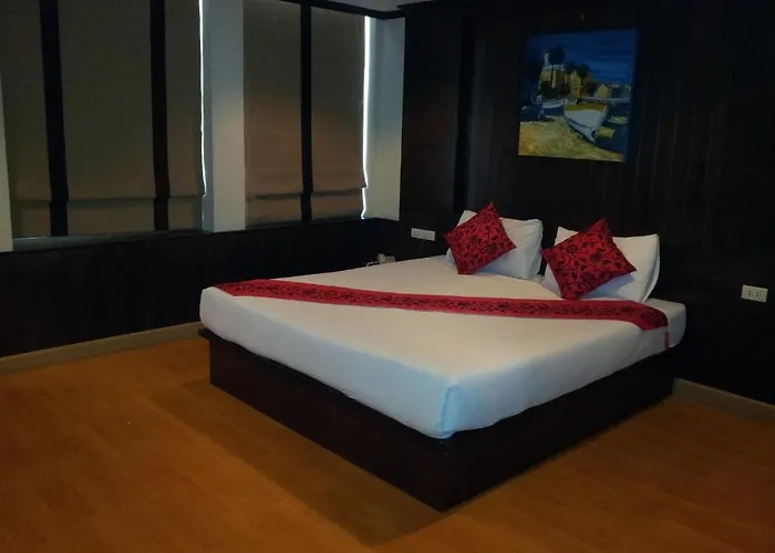 Everest Boutique 8 Inn